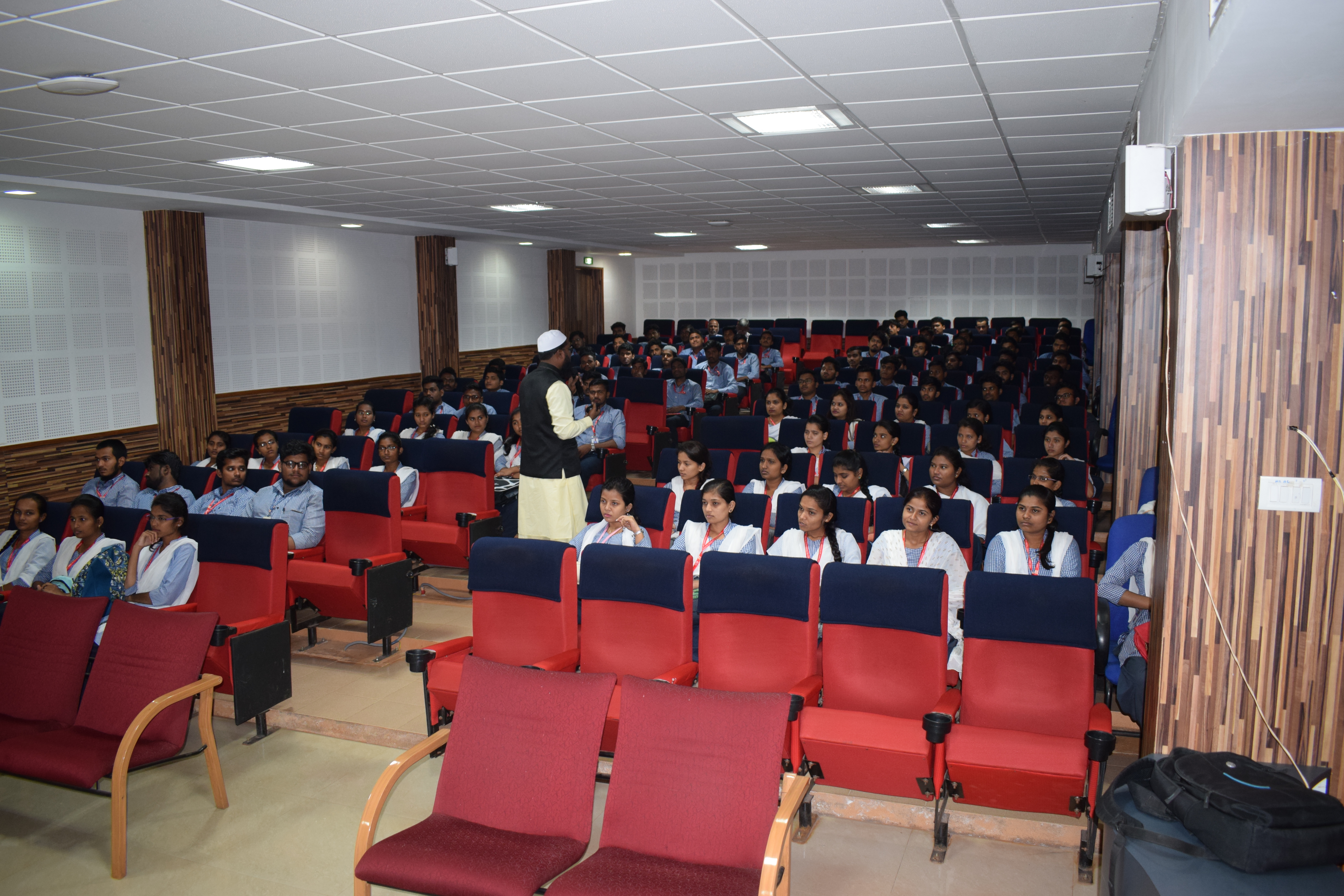 Symposium photo 5